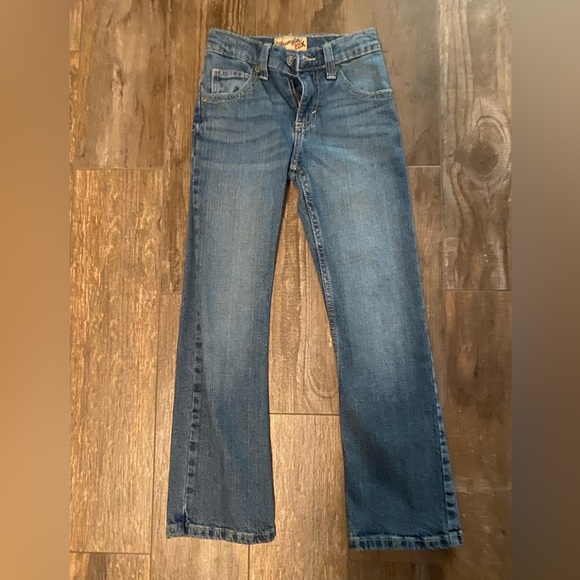 Boys 20X Wrangler Jeans like New - Picture 2 of 4